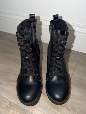 Time and Tru Black Lace-Up Side-Zip Combat Boots